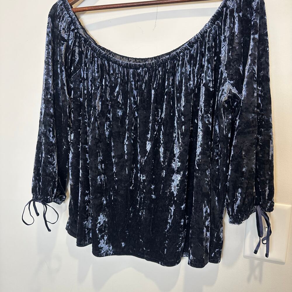 American Eagle Velvet Top XL Navy Blue Off Shoulder Boho Gothcore Whimsigoth - Picture 9 of 9